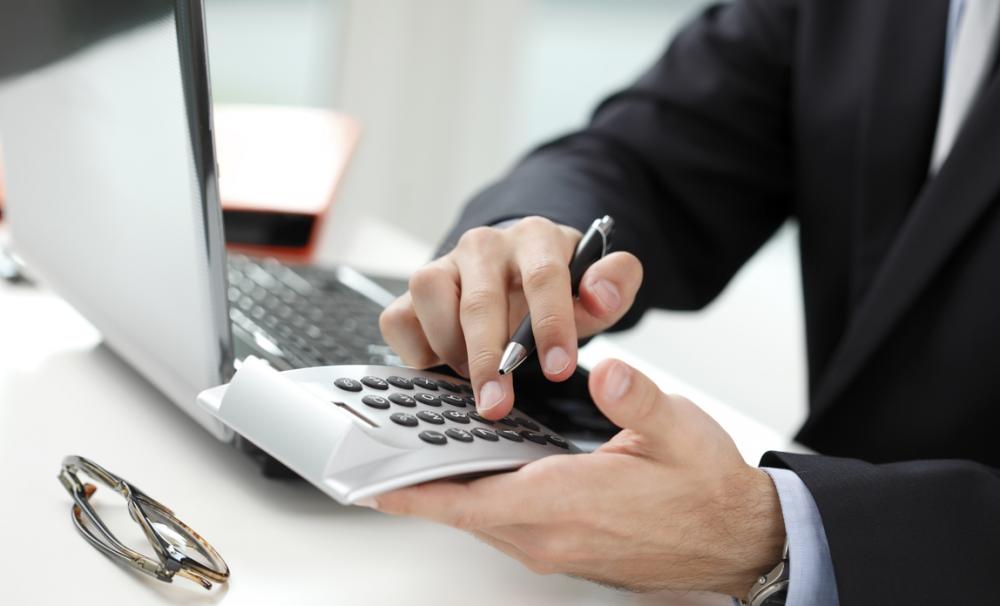 ECONOMIC<br />
 CALCULATOR